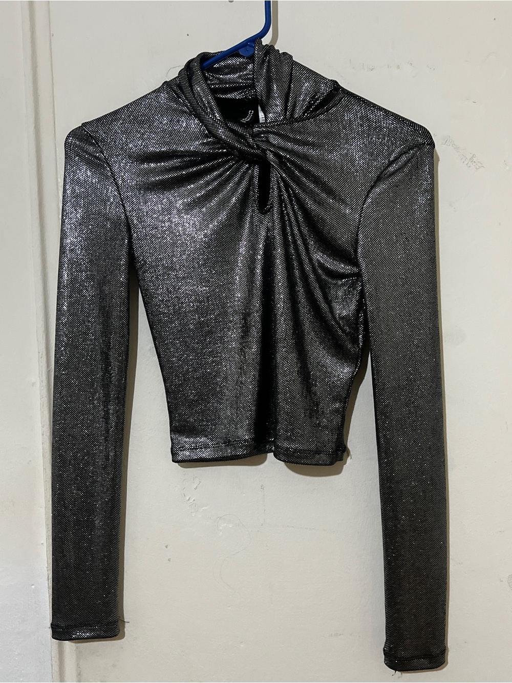 H&M Black/Silver Metallic Glitter Knit High Neck Cropped Top XS Long Sleeve
